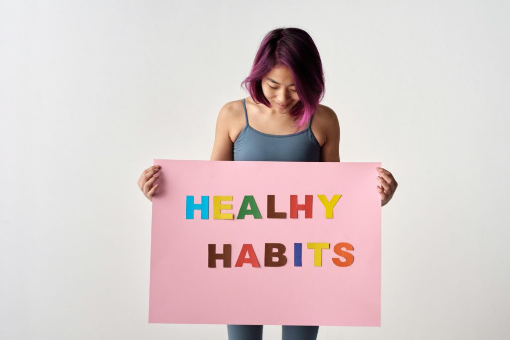 This blog post explores 35 life-changing habits to improve your life, offering practical tips inspired by the daily habits of successful people. Discover ideas like setting goals, practicing gratitude, meal planning, creating a cleaning routine, and enjoying hobbies to simplify and enhance your daily life. From building a life reset checklist to embracing delayed gratification, these habits can help you transform your routine, improve mental clarity, and save time. Perfect for anyone seeking actionable ways to reset and refresh their life.